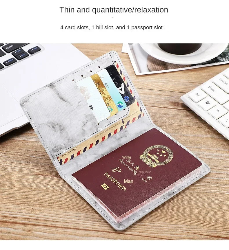 Porte-Passeport en Cuir PU pour Homme et Femme – Étui de Voyage avec Porte-Cartes et Protection - La Maison Cozy