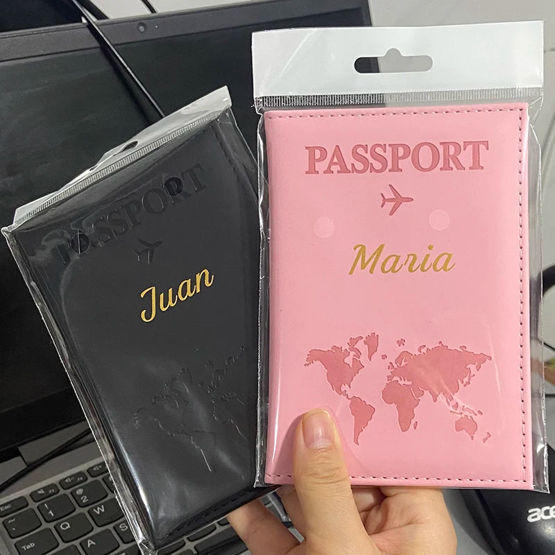 Housse de Passeport Personnalisée avec Nom – Portefeuille de Voyage en Similicuir, Personnalisable, Porte-Cartes - La Maison Cozy