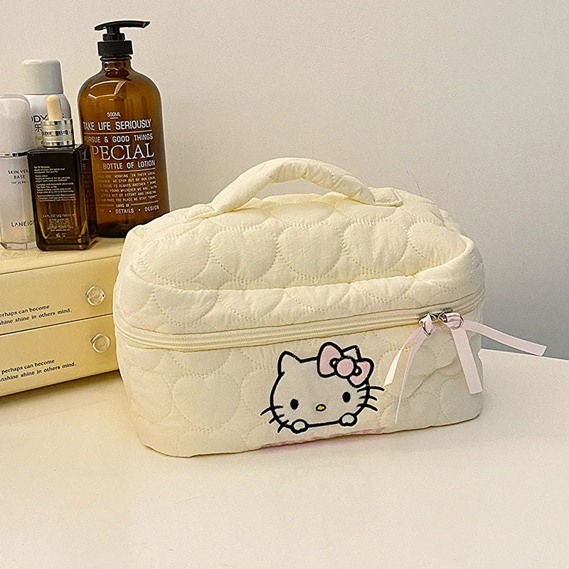 Sac de Maquillage Sanrio Kuromi Cream Down - Sac de Voyage Doux et Moelleux à Grande Capacité - La Maison Cozy