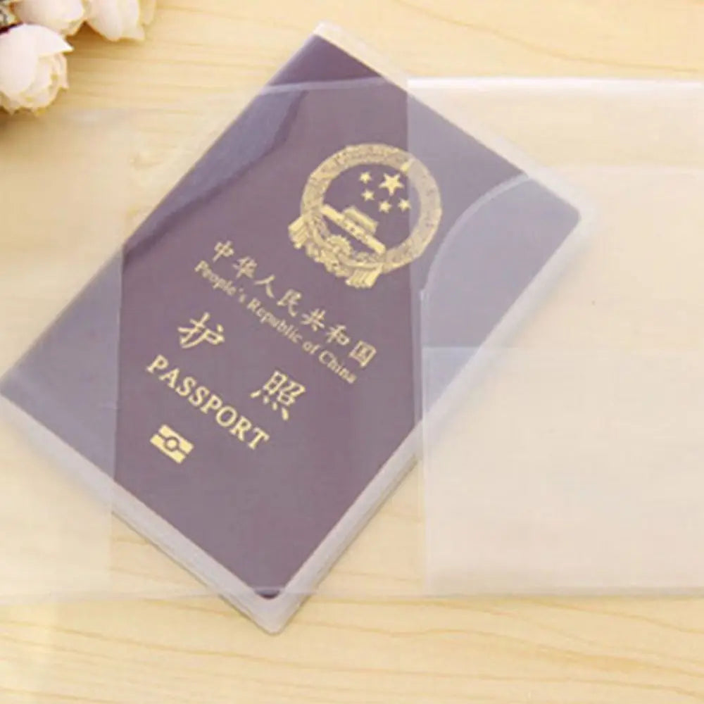 Housse de Passeport Transparent Mat – Organisateur de Carte, Protection de Voyage - La Maison Cozy