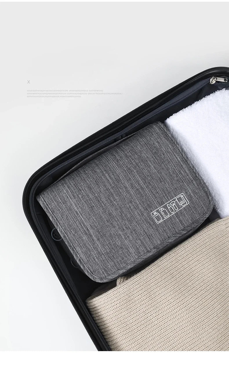 Trousse de Toilette Suspendue en Tissu Oxford - Organisateur de Voyage Étanche pour Hommes et Femmes - La Maison Cozy