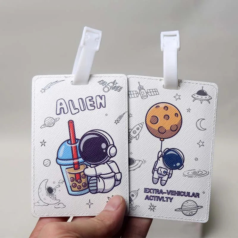 Étiquette de Bagage Créative Alien & Bubble Tea - Accessoire de Voyage Original en PU, Porte-ID et Adresse pour Valises - La Maison Cozy